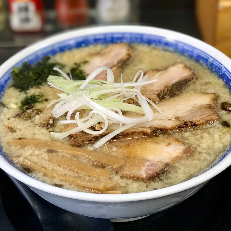 背脂入り醤油ちゃーしゅー麺(豊 ゆたか)