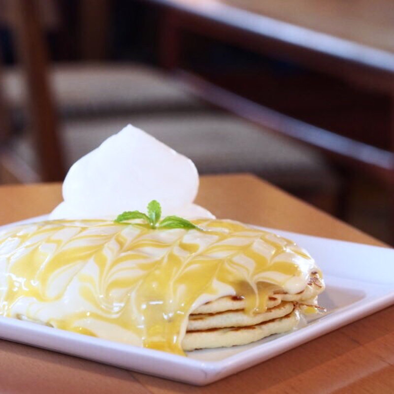 リリコイパンケーキ(Esquerre Cafe)