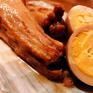 豚尾&煮卵セット(かる小屋 （かるごや）)
