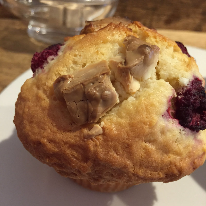 苺とホワイトチョコのマフィン(akkord ( アコルト）)