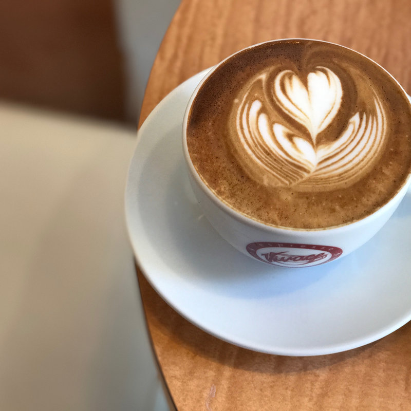 カフェラテ(CAFE Elliott Avenue)