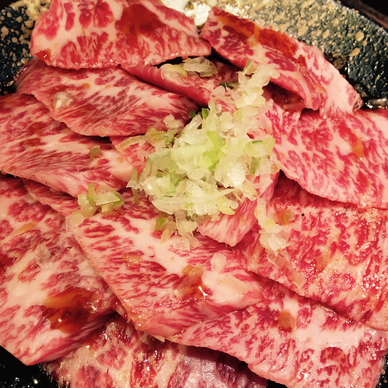 ＜味自慢＞カルビ(肉の頂)