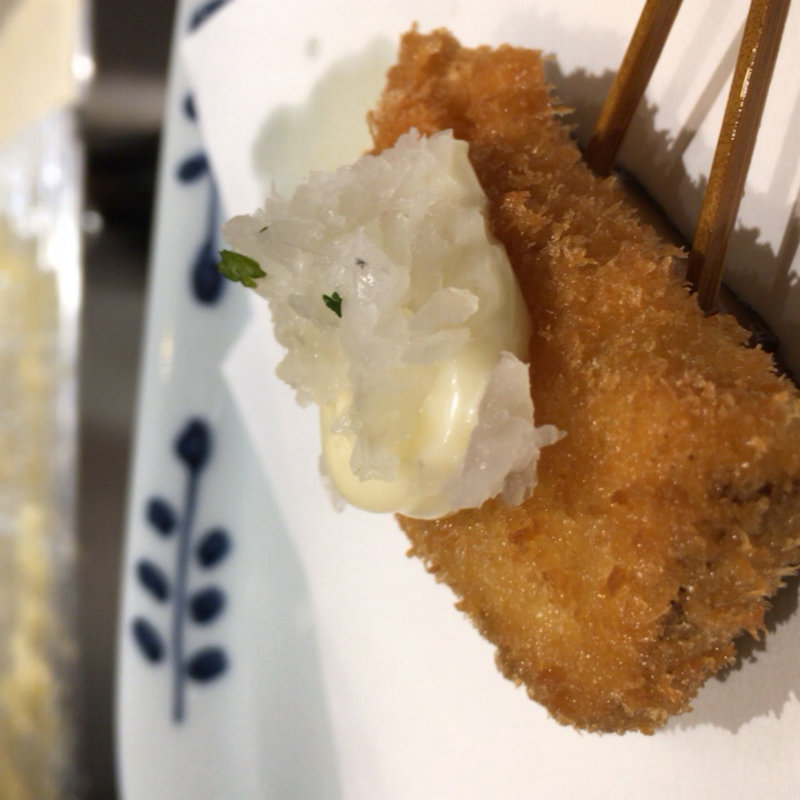 椎茸海老詰め (串あげ 青田風)