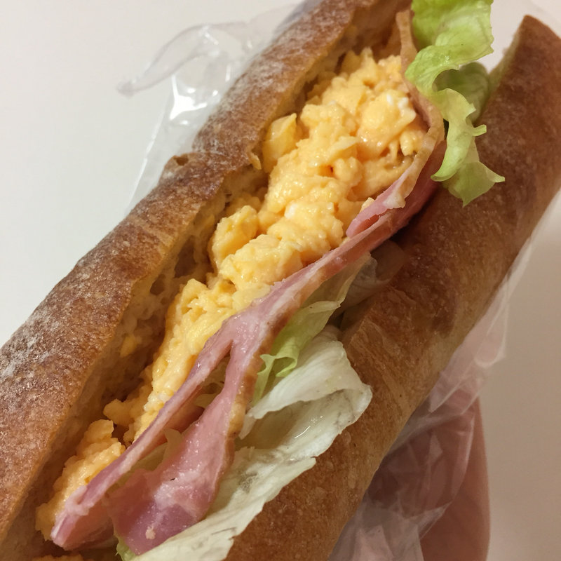 バゲットサンド(レトワール フリヨン （Letoile Filante）)