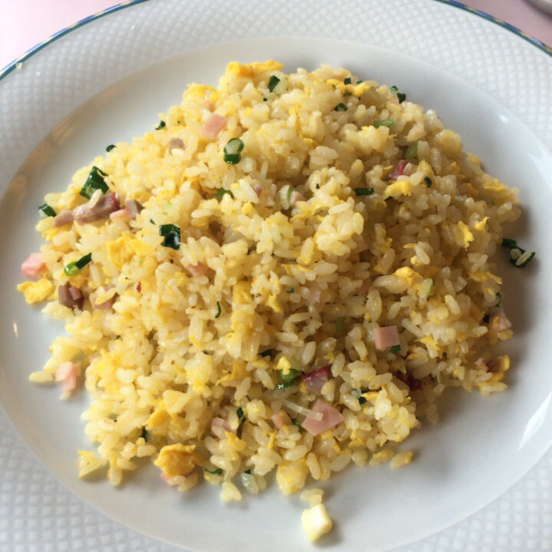 五目焼き飯(菩提樹 （ボダイジュ）)