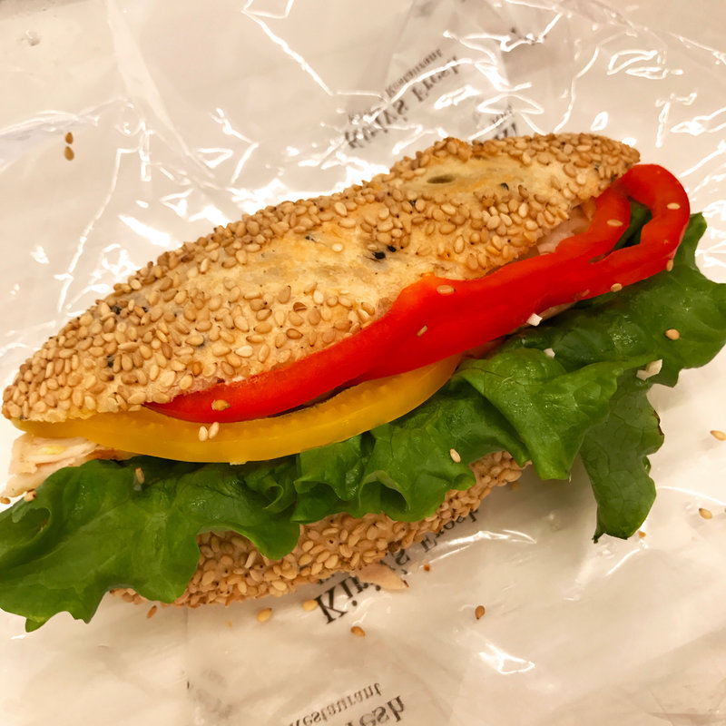 ローストチキンサンド(キリーズフレッシュ成城店)