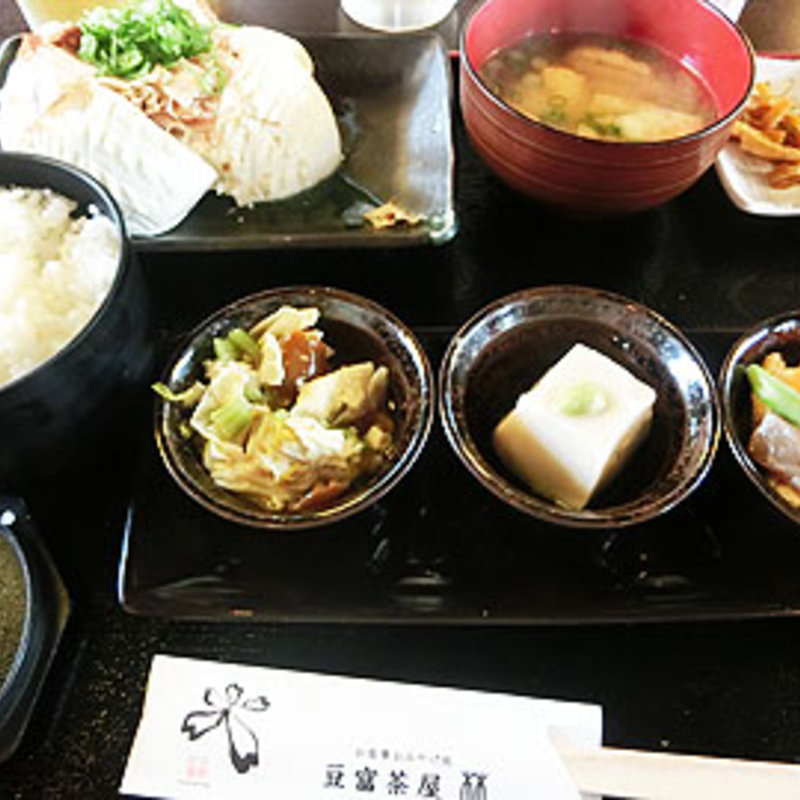 豆腐づくし(豆富茶屋 林 )