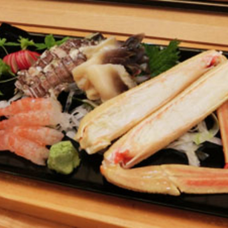 お刺身の盛り合わせ(ひきめ )