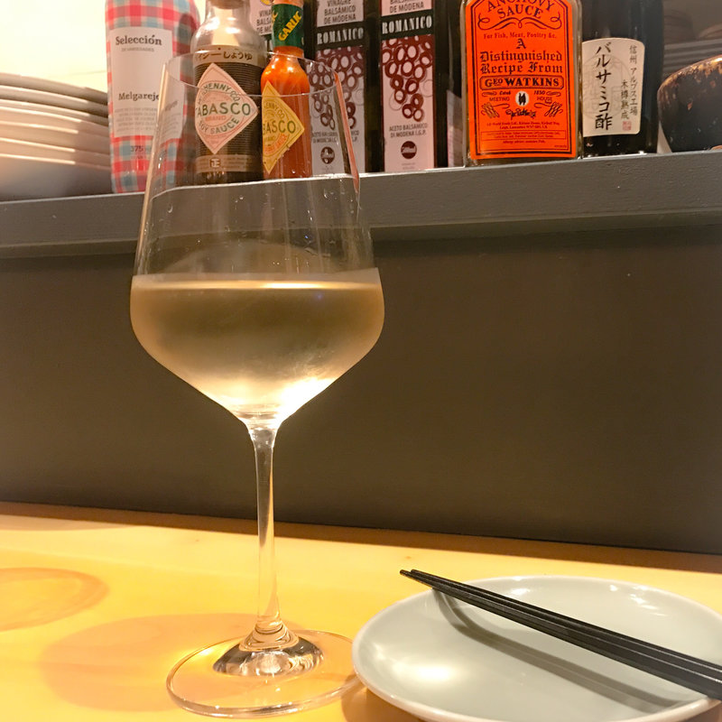 白ワイン(肉バル ノダニク)