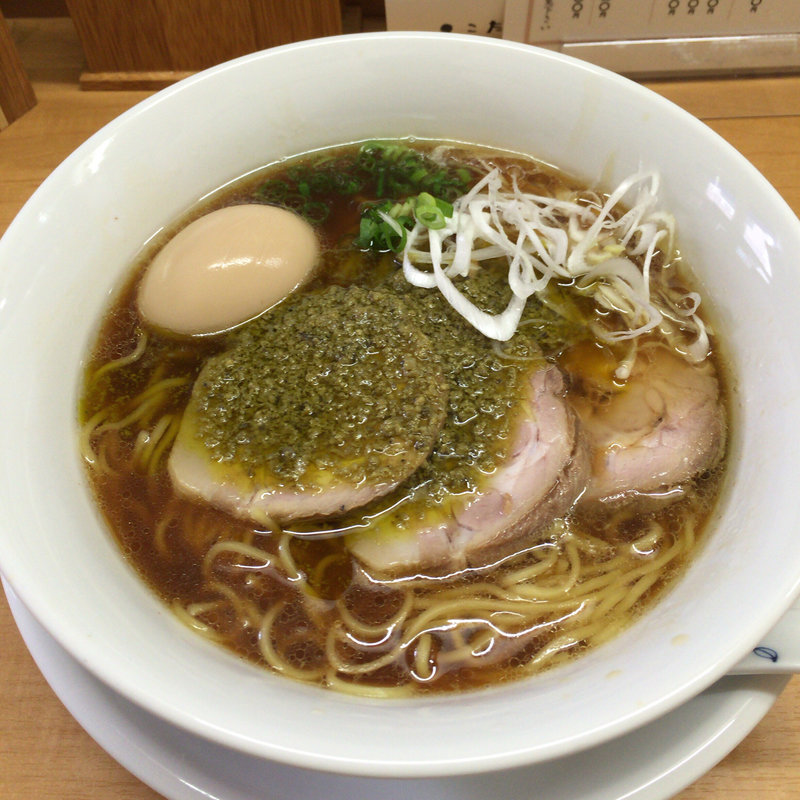 特製醤油そば〜牡蠣のアヒージョ添え(中華そば 大井町 和渦 )