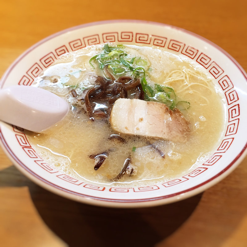 ラーメン(博多屋台 福芳亭 大名店)