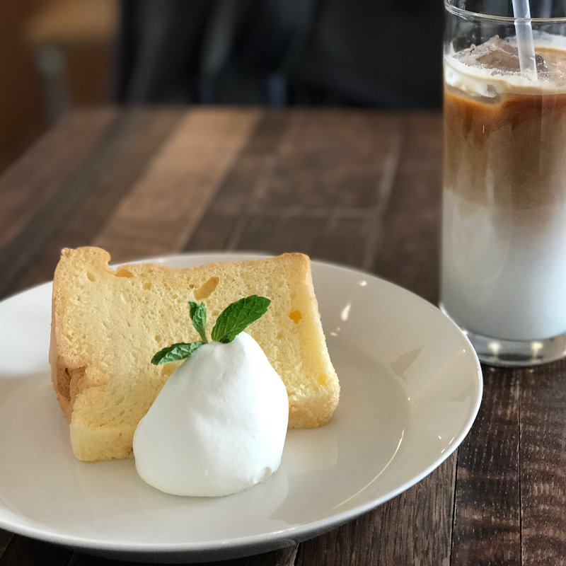 シフォンケーキ(ワンルームコーヒー （1 ROOM Coffee）)