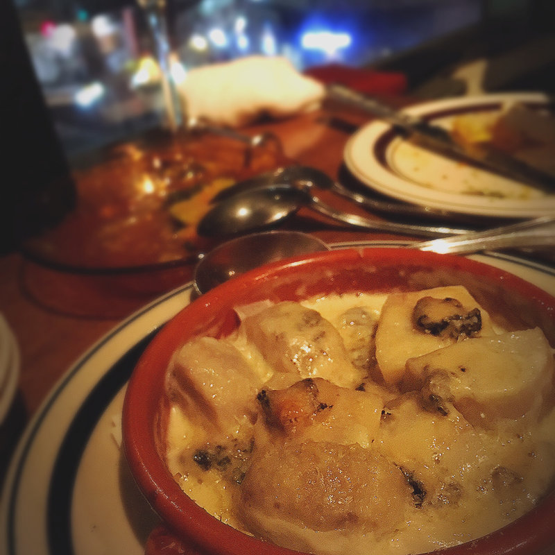 山芋とブルーチーズのグラタン(自然派ワインビストロ 喃喃)