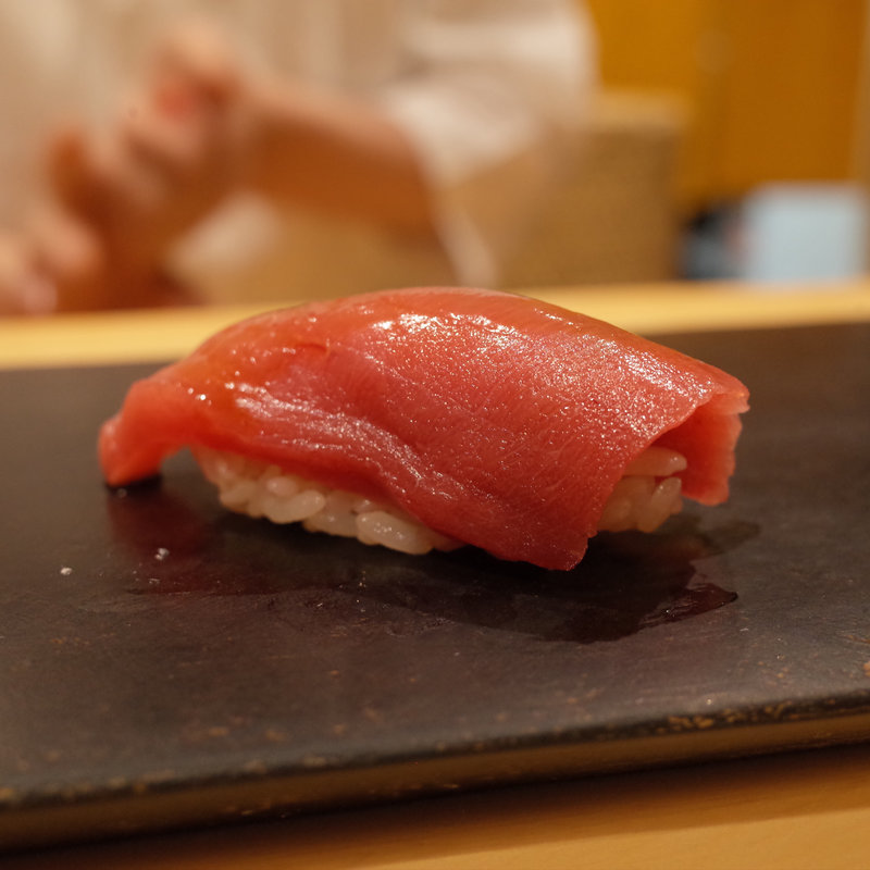 鮪のヒレ下(鮨はしもと)