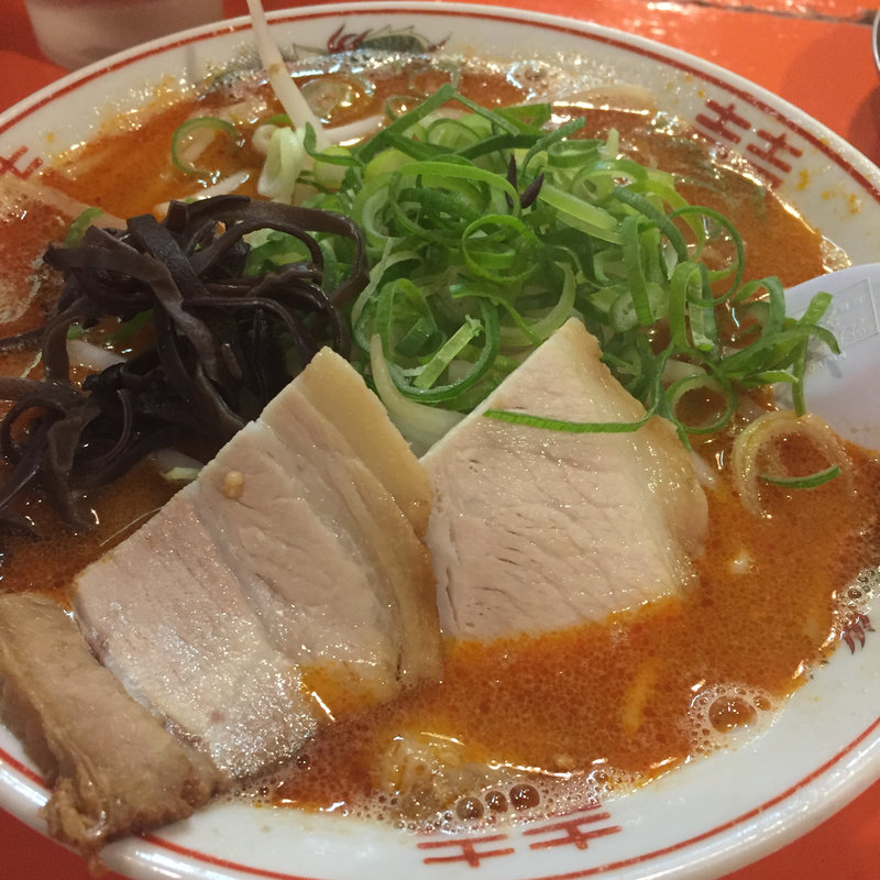 赤ラーメン(二代目 けんのすけ  （【旧店名】けんのすけ 本店）)