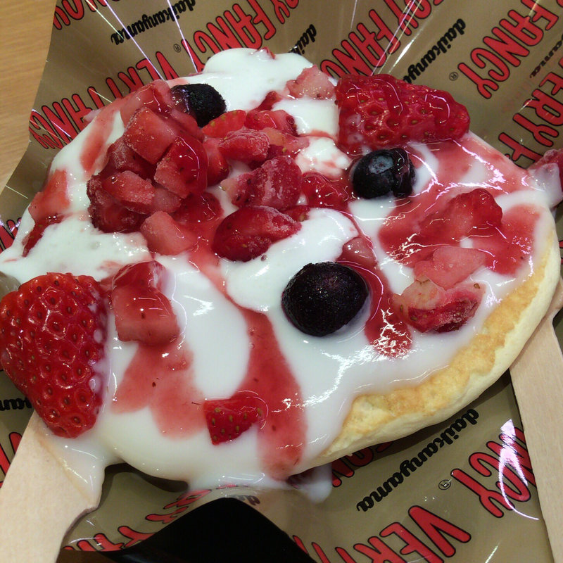 ココナッツベリーズパンケーキ(スシロー 四日市インター店 )