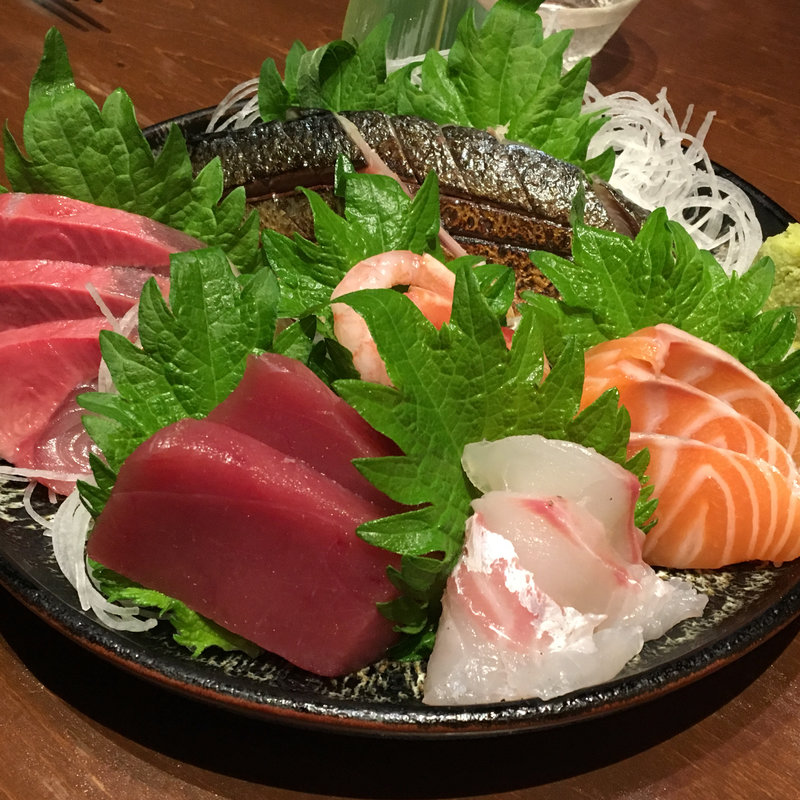 刺身5点盛り＋炙りしめ鯖(喜楽 品川 )