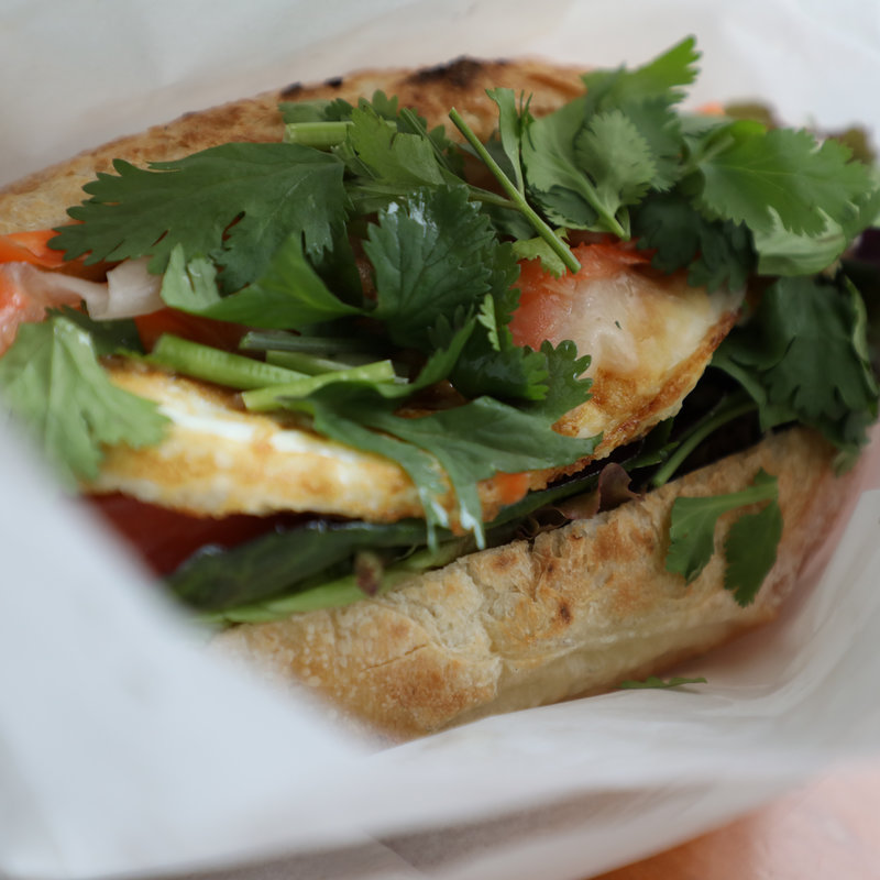 自家製パンのバインミー(レギュラー)(コムゴン （CO'M NGON）)