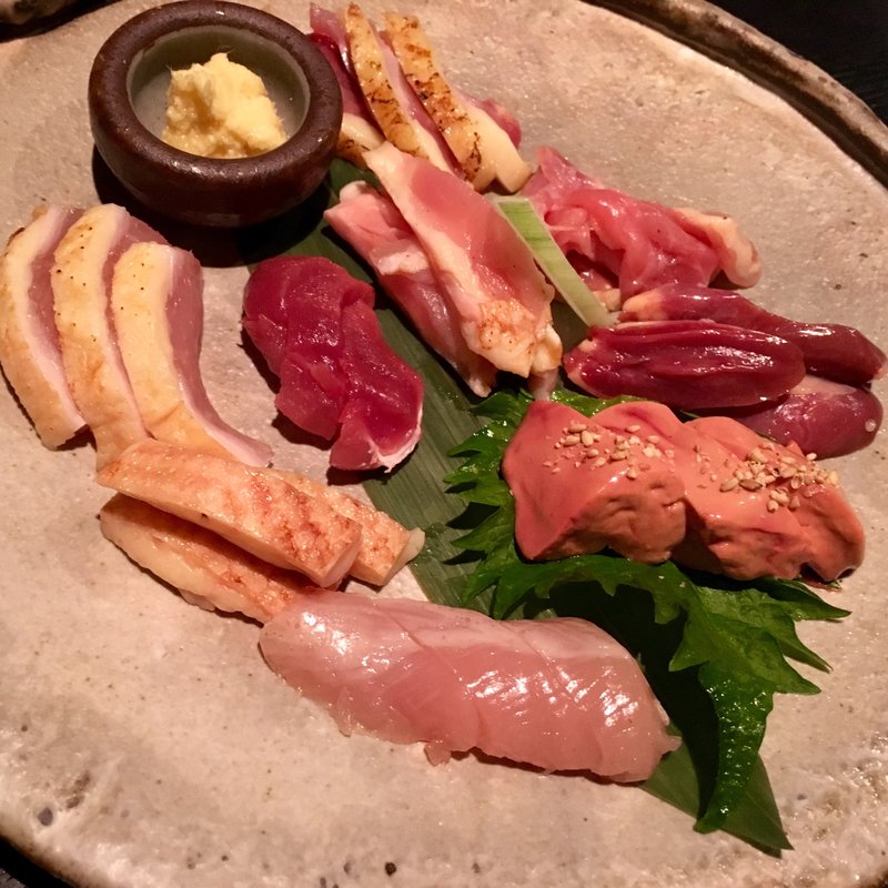 鶏刺身盛り合わせ(心水 大阪西梅田店)