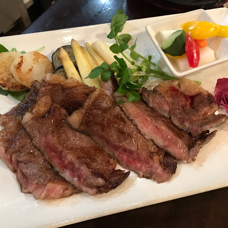 リブロースカットステーキ200g(ステーキ&ワイン神房)