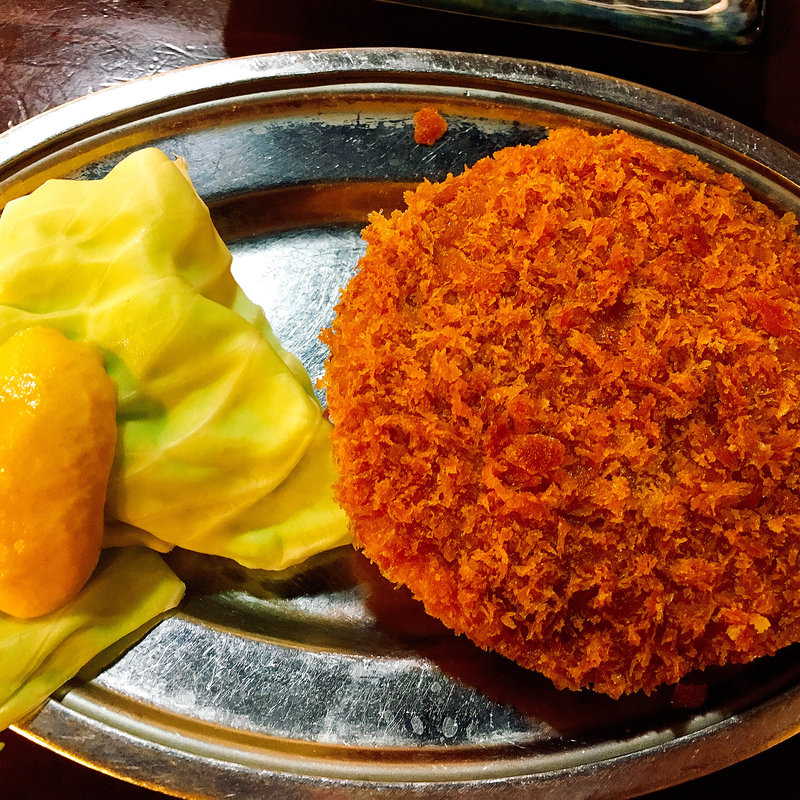 卵メンチカツ(紅とん 上野ユースロード店)