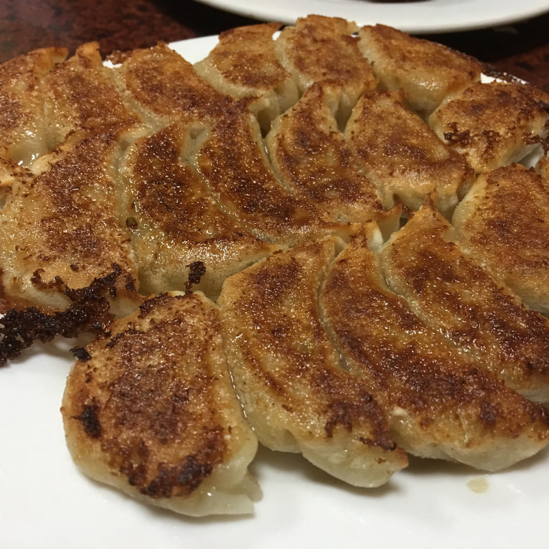 餃子(中国家庭料理 阿信)