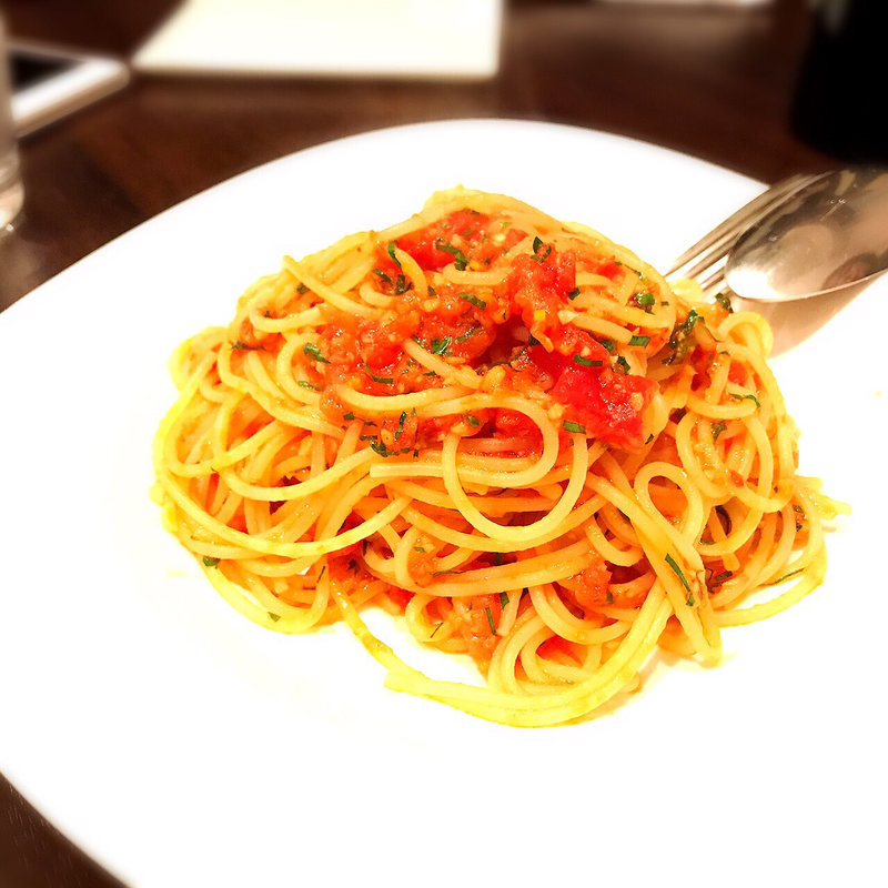 スパゲティ カレッティエッラ(オステリア カステリーナ)