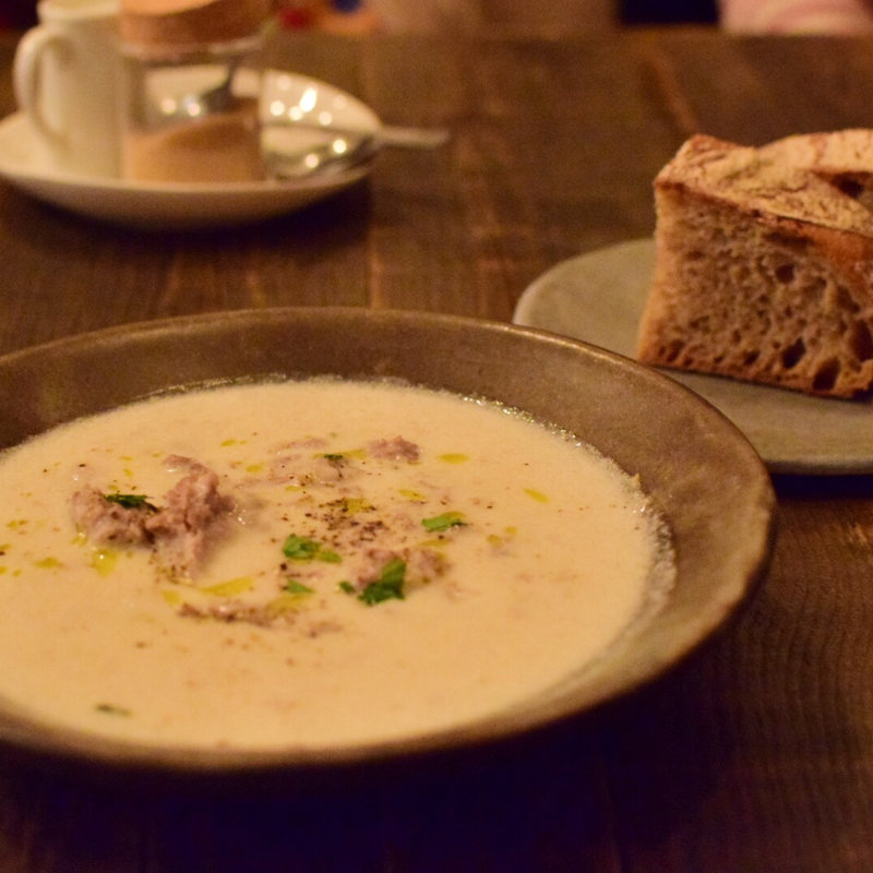 サルシッチャのクリーム煮パン付き(PATH)