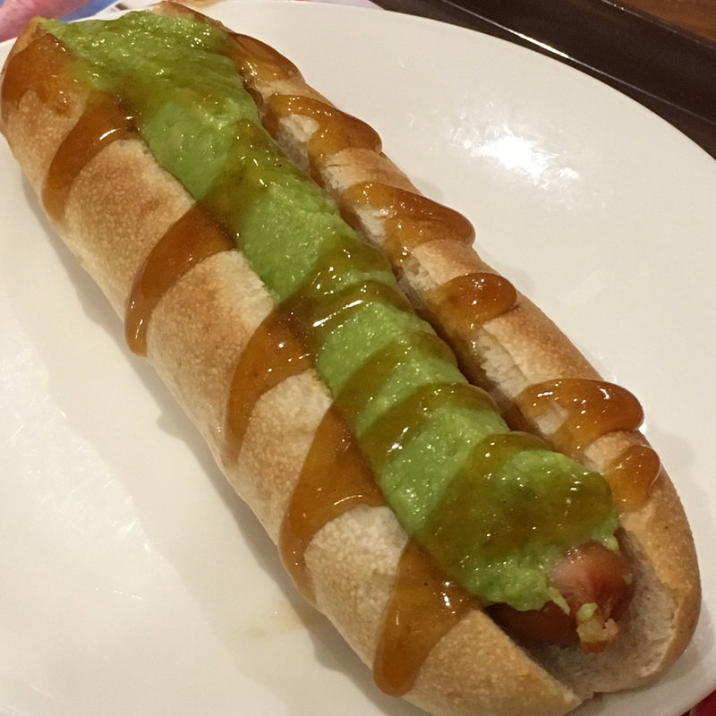 ソフトフランス アボカド(カフェ・ド・クリエ天神今泉店)