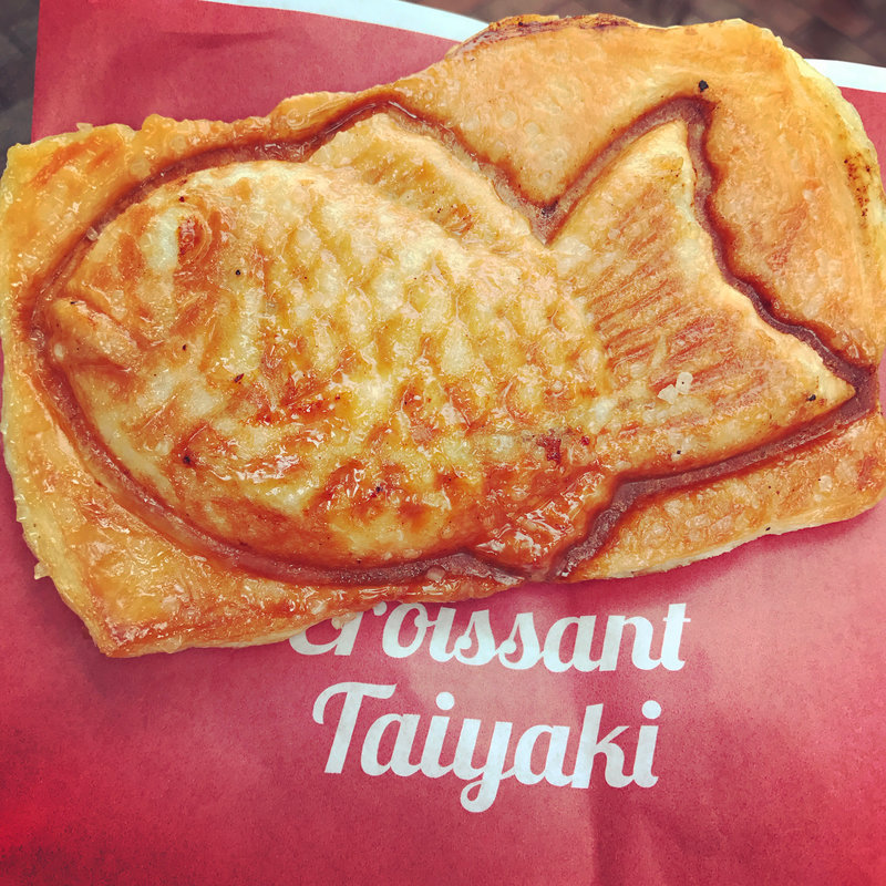 クロワッサンたい焼き(築地銀だこ 金町駅前店 )