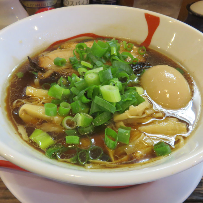 讃岐レトロ醤油ラーメン＋煮玉子(石原ラ軍団)