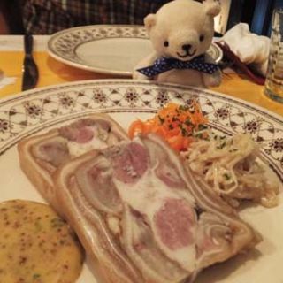 ブタのいろいろな部位のゼリー寄せ(ジョンティ （Gentil）)