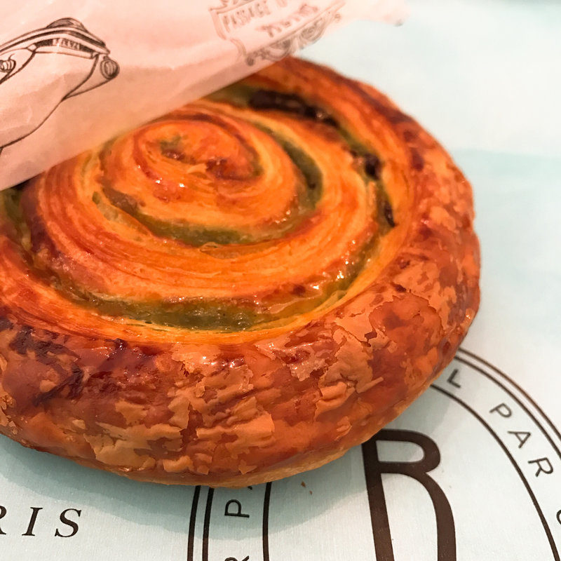 エスカルゴ・ショコラ・ピスターシュ(RITUEL par Christophe Vasseur 青山フラッグシップショップ （リチュエル パー クリストフ ヴァスール）)