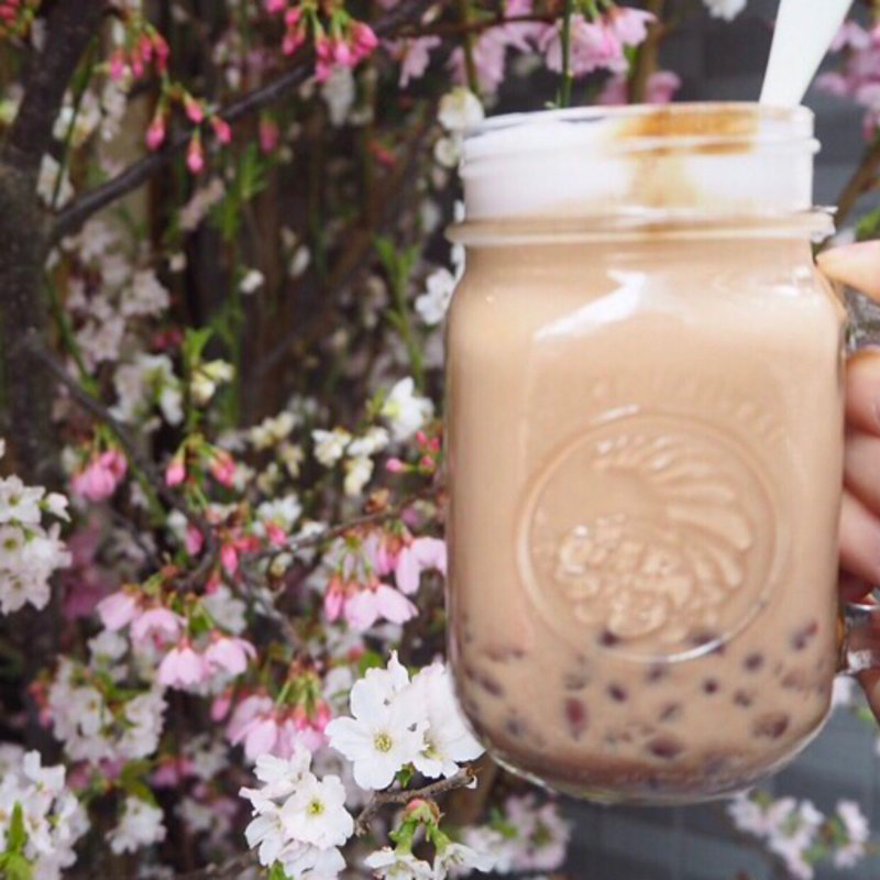 シーズナルラテ(Turret COFFEE Tsukiji)