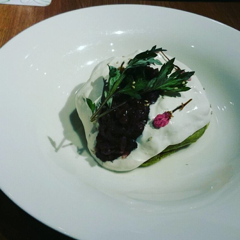 お花見パンケーキ(KO-SO CAFE)