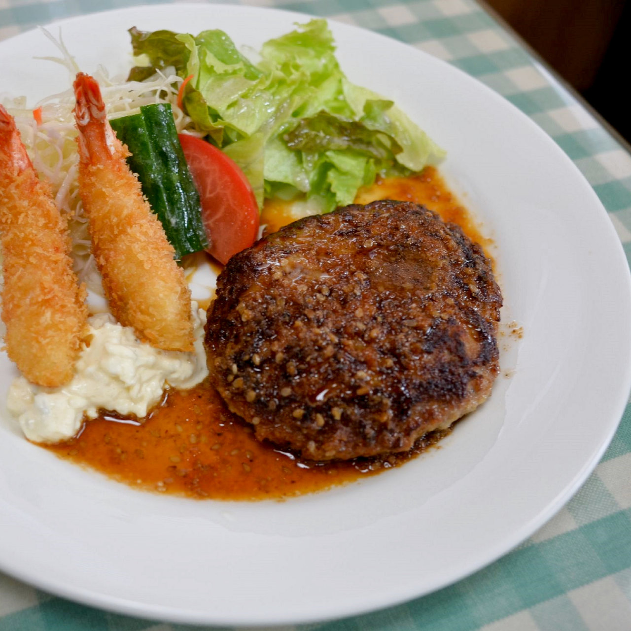 海老フライ ハンバーグステーキ 明日香 あすか の口コミ一覧 おいしい一皿が集まるグルメコミュニティサービス Sarah