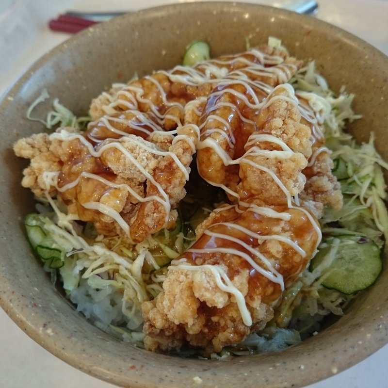 唐揚げ丼(カフェテリアひばり （県庁食堂）)
