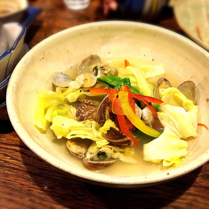 3種の貝の彩り酒蒸し(赤鬼)