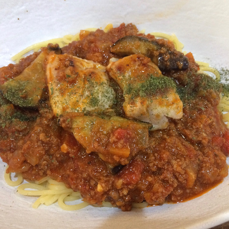 揚げなすとチキンのミートソース(cafe koume)