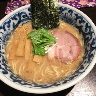ら〜麺(九段 斑鳩 （くだん いかるが）)