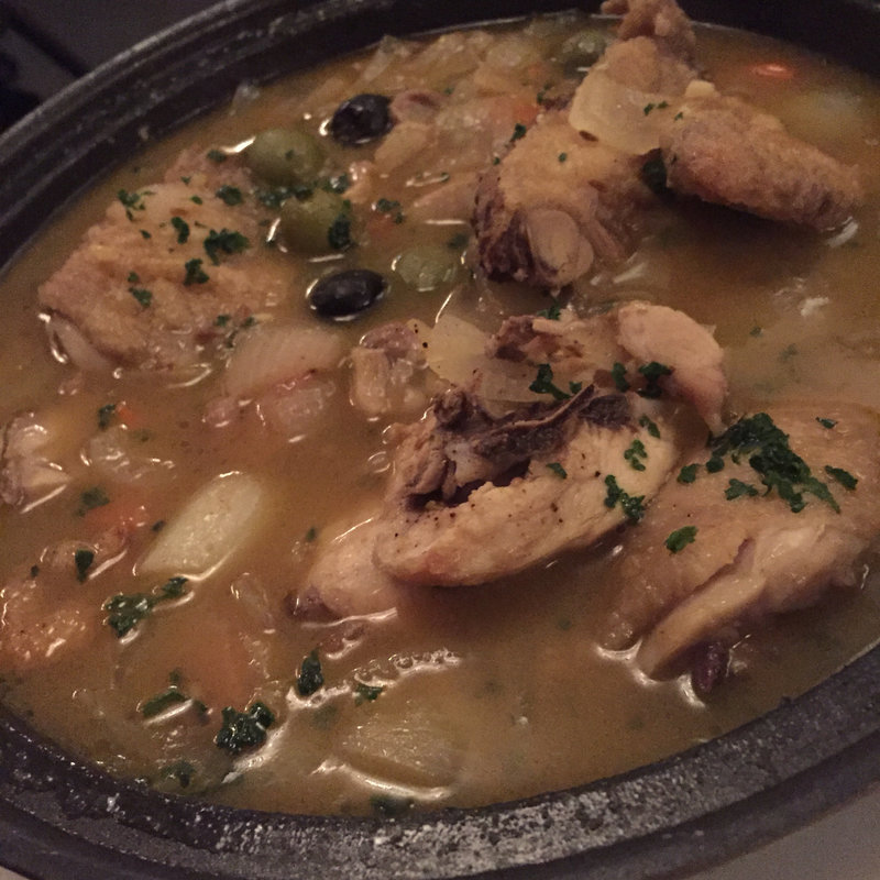 塩漬けチキンとレモンのタジン鍋(tomigaya TERRACE)