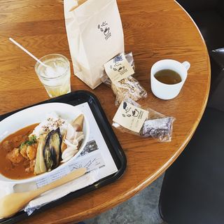 野菜カレー(もじゃもじゃカフェ ココロコーヒー)