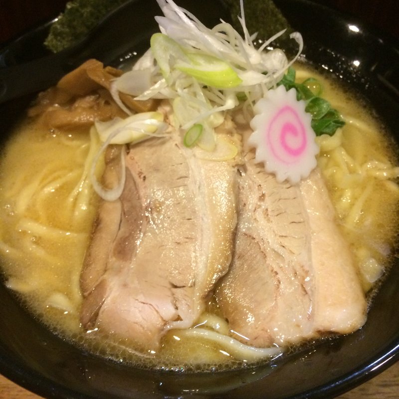 濃厚白湯らーめん(俺麺　山田 )