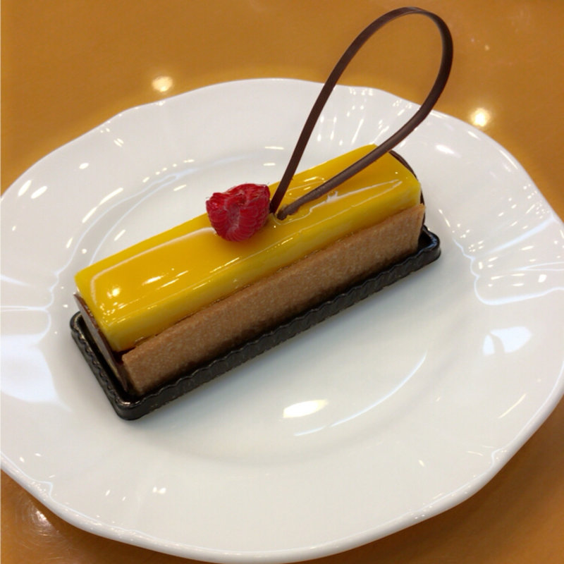 ビジュー(Pâtisserie GREGORY COLLET)