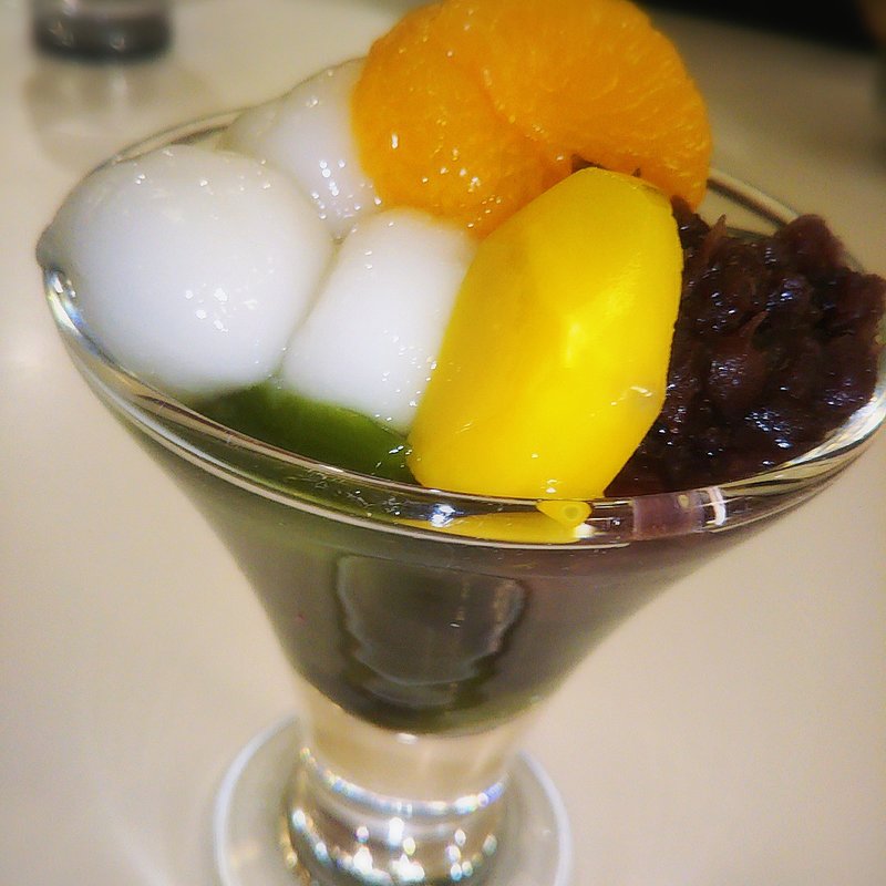 抹茶白玉あんみつ(京都宇治抹茶キッチンGreen Cafe)