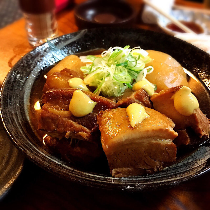 豚の角煮(いろは寿司 本店)