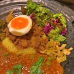 スパイシーで旨辛！東新宿で食べる本格インドカレーをご紹介
