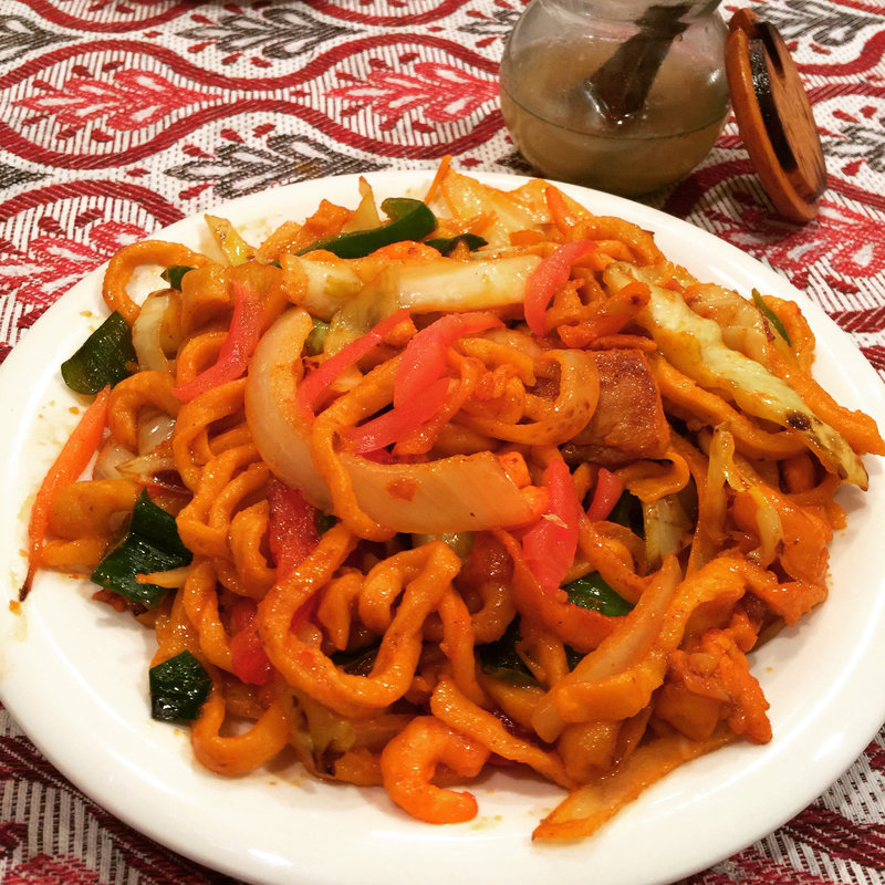 チョーメン(ビサパナエック)