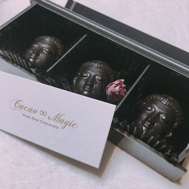麻炭仏陀(カカオ マジック （cacao∞magic）)