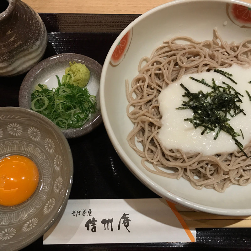 山かけ(そば茶屋 信州庵)